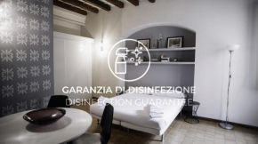 Гостиница Italianway - Corso Como 8  Милан